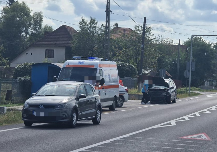Accident rutier pe DN73 în comuna Stâlpeni