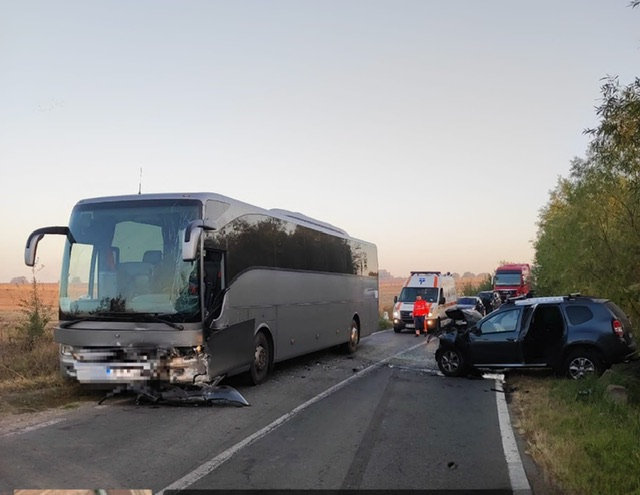 Autocar implicat într-un accident în zona comunei Greaca