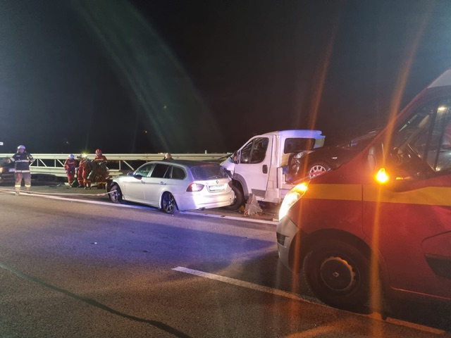 Accident grav pe Autostrada A1 în zona localității Cisnădie