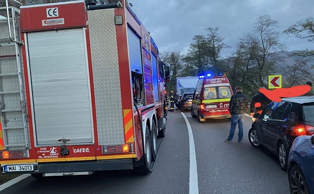 Accident rutier pe DN7 în localitatea Racovița